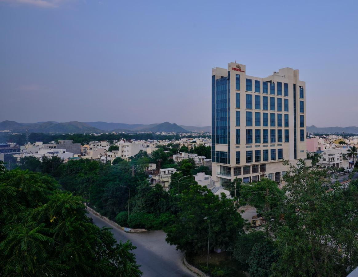 Pride Hotel Udaipur Exterior foto